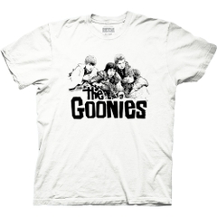 T-Shirts Goonies Group At The Lighthouse T-Shirt The Goonies Movies